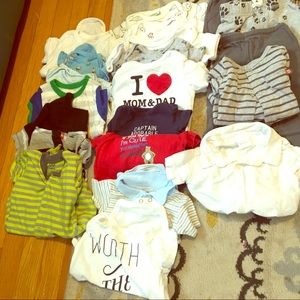 Lot of newborn baby boy clothes! Essentials!!